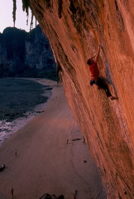 Climbing Tonsai Beach Thailand